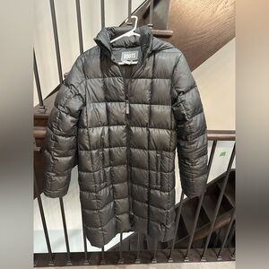 Roots winter puffer coat 3/4 length